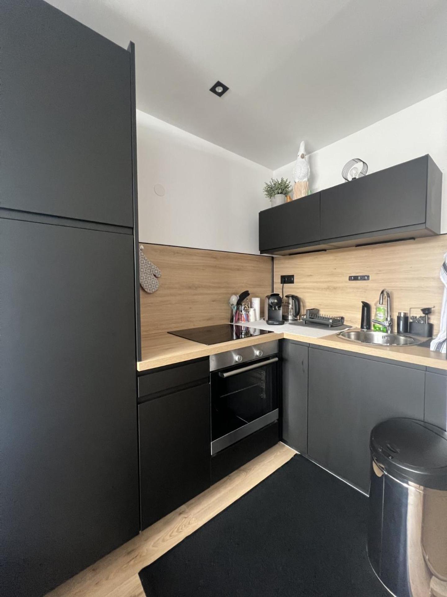 Le Rio - Logement Entier Au Centre Du Neudorf F1 Strasbourg Bagian luar foto